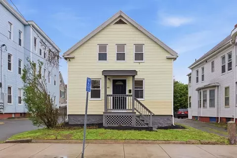 48 Vine St, Lynn, MA 01905