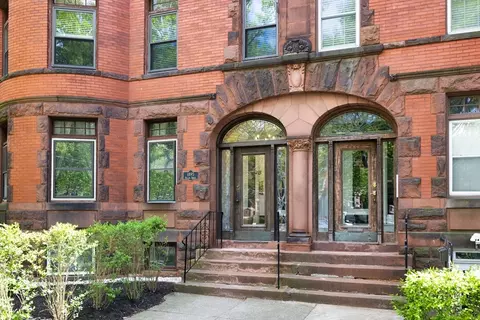 1895 Beacon # A, Brookline, MA 02445