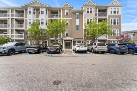 110 Trotter Rd #2310, Weymouth, MA 02190