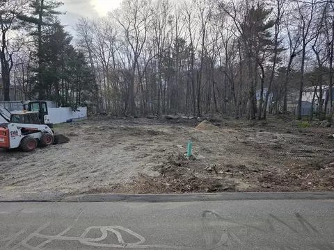 3 Stanwood Rd, Salem, NH 03079