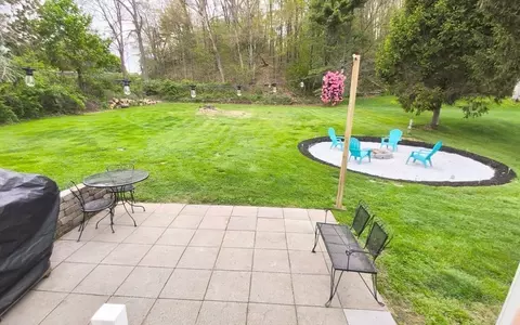 2 Boivin Ave, Ware, MA 01082 photo 16