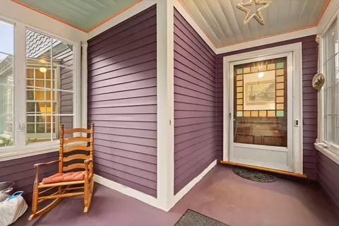67 Maple St, Milton, MA 02186 photo 4