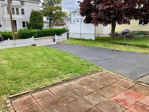 49 Downing St, Fall River, MA 02723 photo 6