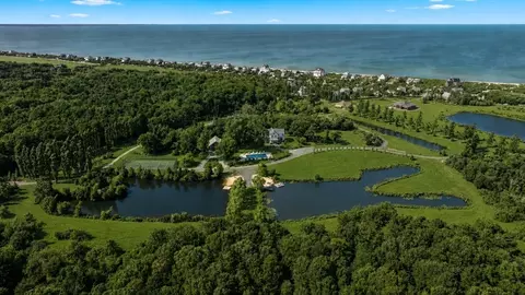 46 Roos Rd, Sandwich, MA 02537