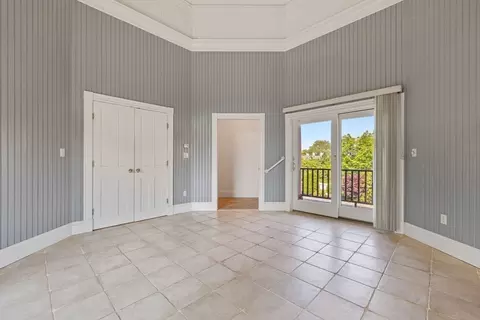 Bedroom - 372 Ocean Ave, Marblehead, MA 01945 photo 1 of 2