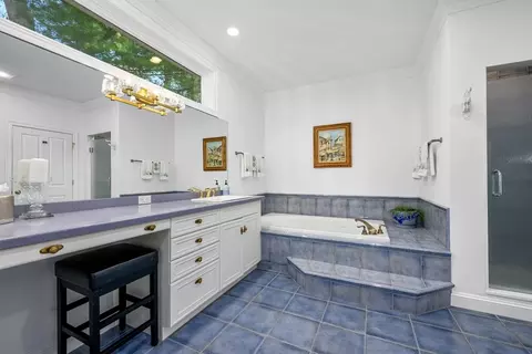 Bath - 131 Dunrobin Rd, Mashpee, MA 02649 photo 1 of 3