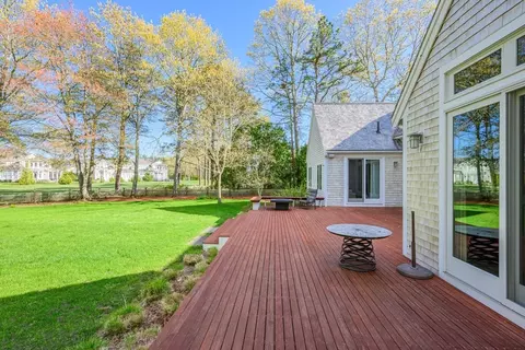 Exterior - 131 Dunrobin Rd, Mashpee, MA 02649 photo 3 of 9