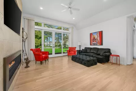 Living - 131 Dunrobin Rd, Mashpee, MA 02649 photo 2 of 3