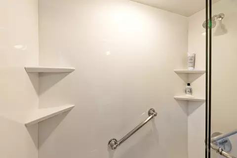 Bath - 277 Rosemary St, Needham, MA 02494 photo 3 of 5