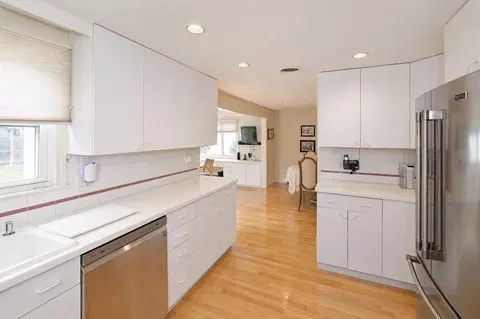 Kitchen - 277 Rosemary St, Needham, MA 02494 photo 3 of 3