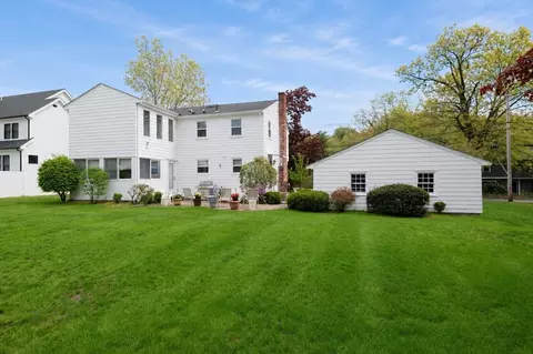 Exterior - 277 Rosemary St, Needham, MA 02494 photo 2 of 7