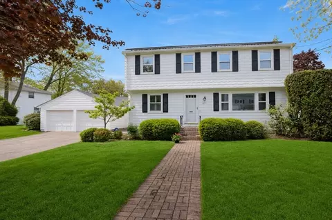 277 Rosemary St, Needham, MA 02494