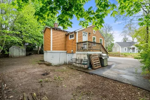 Exterior - 7 Indian Neck Rd, Wareham, MA 02571 photo 9 of 11
