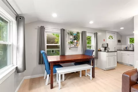 Dining - 7 Indian Neck Rd, Wareham, MA 02571 photo 3 of 3