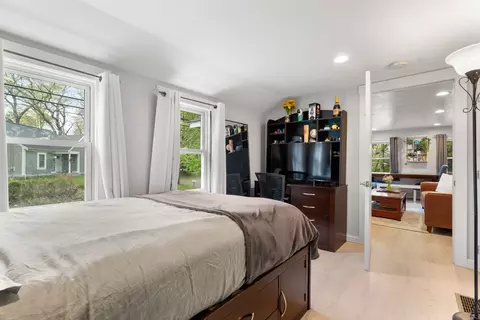 Bedroom - 7 Indian Neck Rd, Wareham, MA 02571 photo 4 of 4