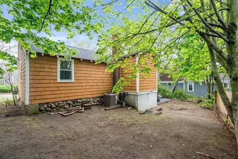 Exterior - 7 Indian Neck Rd, Wareham, MA 02571 photo 10 of 11