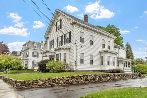 19 Washington St, Leominster, MA 01453
