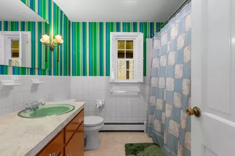 Bath - 1230 Massasoit Rd, Eastham, MA 02642 photo 1 of 2