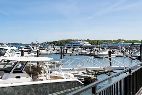 10 Shipyard Dr #401, Hingham, MA 02043 photo 25