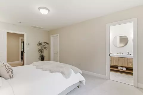 Bedroom - 39 Adams St, Acton, MA 01720 photo 2 of 4