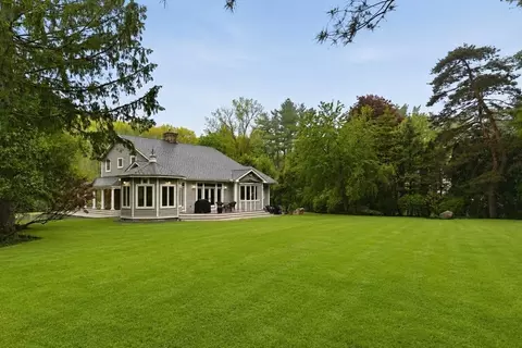 Exterior - 39 Adams St, Acton, MA 01720 photo 2 of 4