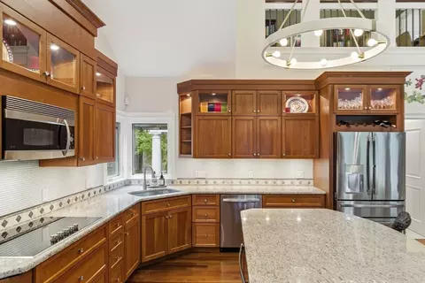 Kitchen - 39 Adams St, Acton, MA 01720 photo 4 of 5