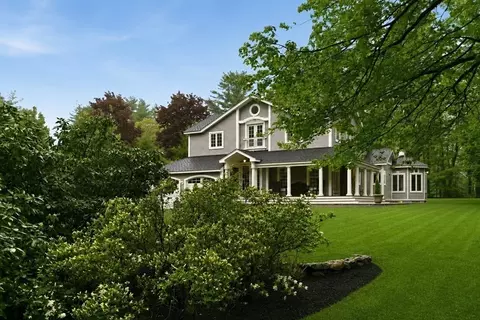 Exterior - 39 Adams St, Acton, MA 01720 photo 3 of 4