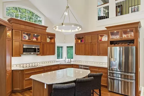 Kitchen - 39 Adams St, Acton, MA 01720 photo 3 of 5
