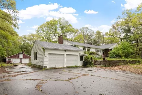 354 Maple St, Bellingham, MA 02019