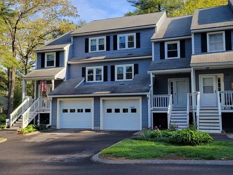 223 Heritage Dr #223, Whitinsville, MA 01588