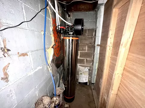 Other - 107 Dorset St, Springfield, MA 01108 photo 4 of 7