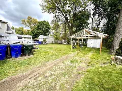 Exterior - 107 Dorset St, Springfield, MA 01108 photo 6 of 8