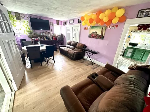 Living - 107 Dorset St, Springfield, MA 01108 photo 2 of 2