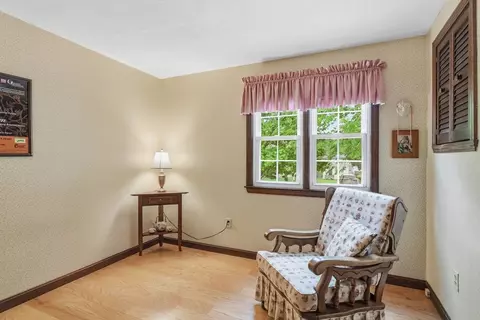 68 Deep Field Rd, Springfield, MA 01118 photo 22