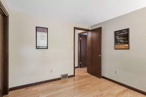 68 Deep Field Rd, Springfield, MA 01118 photo 23