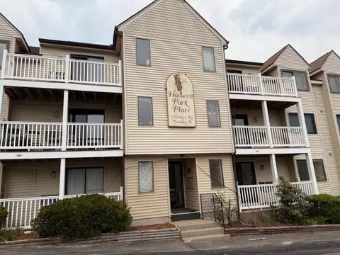 11 Hulbert #15, Worcester, MA 01603