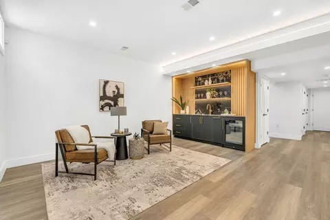 Entry Way - 449 Hillside Ave #449, Needham, MA 02494 photo 6 of 6