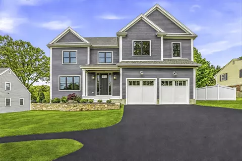 18 Avon Cir, Needham, MA 02494