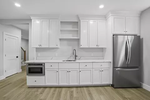 Kitchen - 18 Avon Cir, Needham, MA 02494 photo 5 of 5