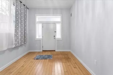 8 Parker St #5, Everett, MA 02149