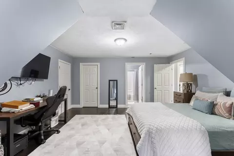 Bedroom - 3076 County St, Dighton, MA 02715 photo 3 of 4
