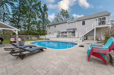 Exterior - 3076 County St, Dighton, MA 02715 photo 5 of 8