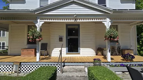 19 Denmark St, Worcester, MA 01606