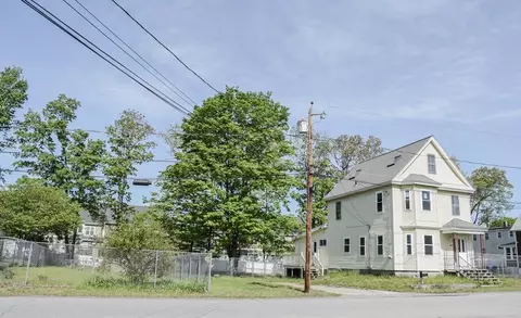 103 Wightman St, Chelmsford, MA 01863