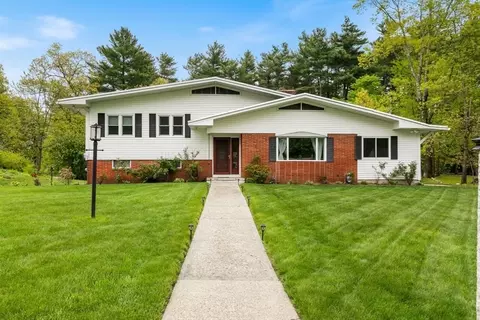 36 Fanning Ave, Dracut, MA 01826