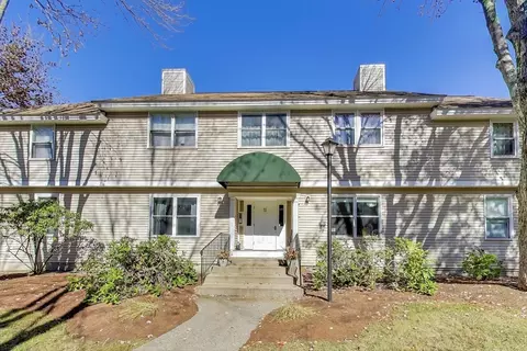 425 Main St #11B, Hudson, MA 01749