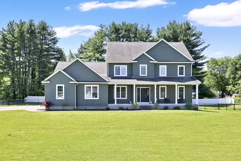 27 Kibbe Ln, Hampden, MA 01036