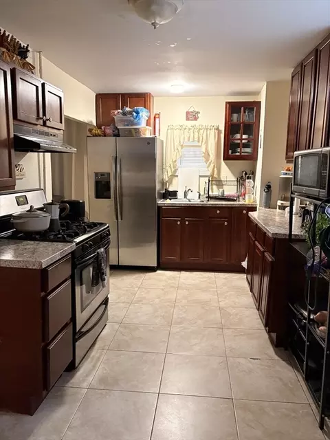 Kitchen - 93 Thompson St, Springfield, MA 01109 photo 1 of 2