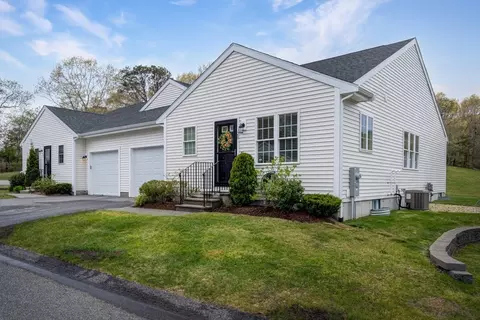 26 Blissful Meadow Dr #26, Plymouth, MA 02360
