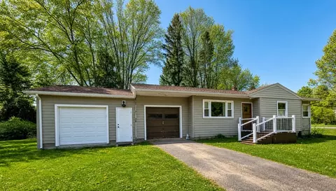 61 E Hadley Rd, Amherst, MA 01002